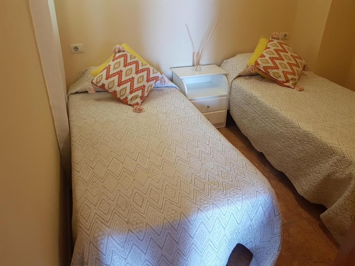 Apartamentos Las Salinas 2 Caleta de Interián エクステリア 写真