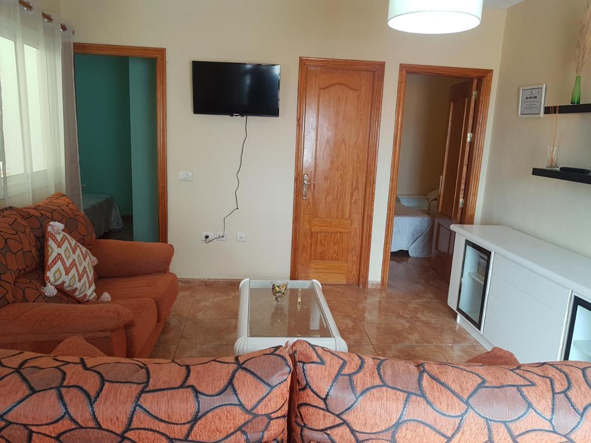 Apartamentos Las Salinas 2 Caleta de Interián エクステリア 写真