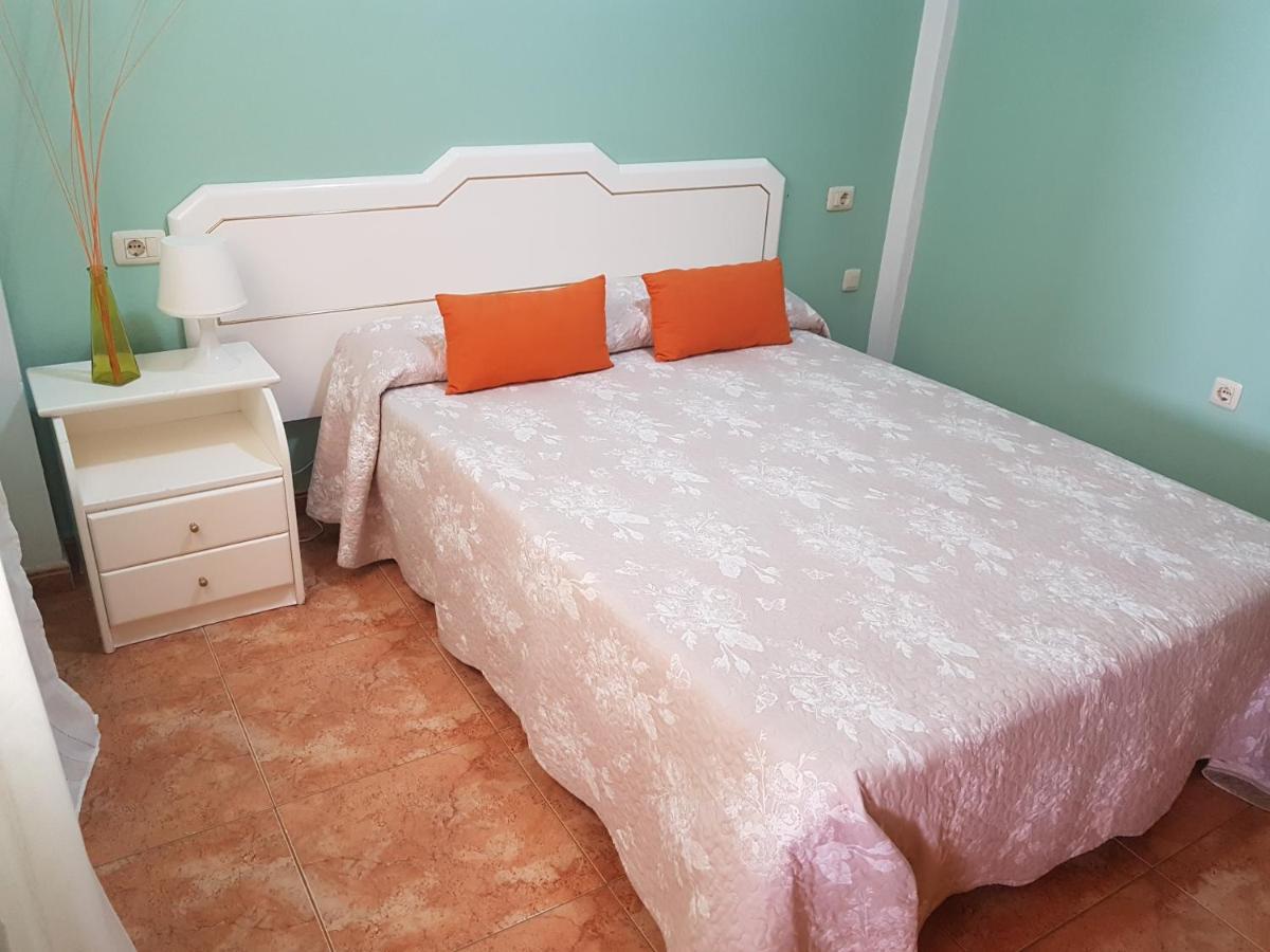 Apartamentos Las Salinas 2 Caleta de Interián エクステリア 写真