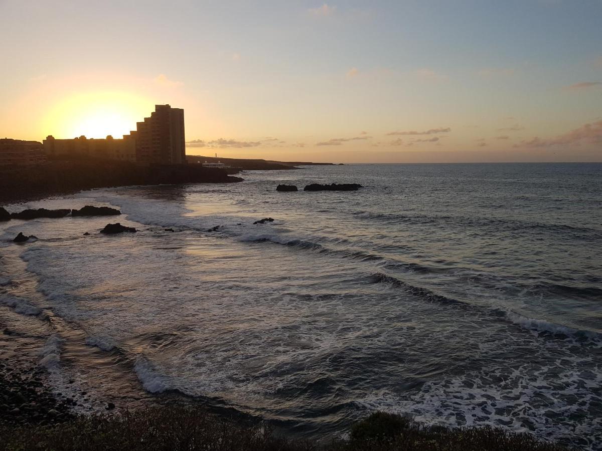 Apartamentos Las Salinas 2 Caleta de Interián エクステリア 写真